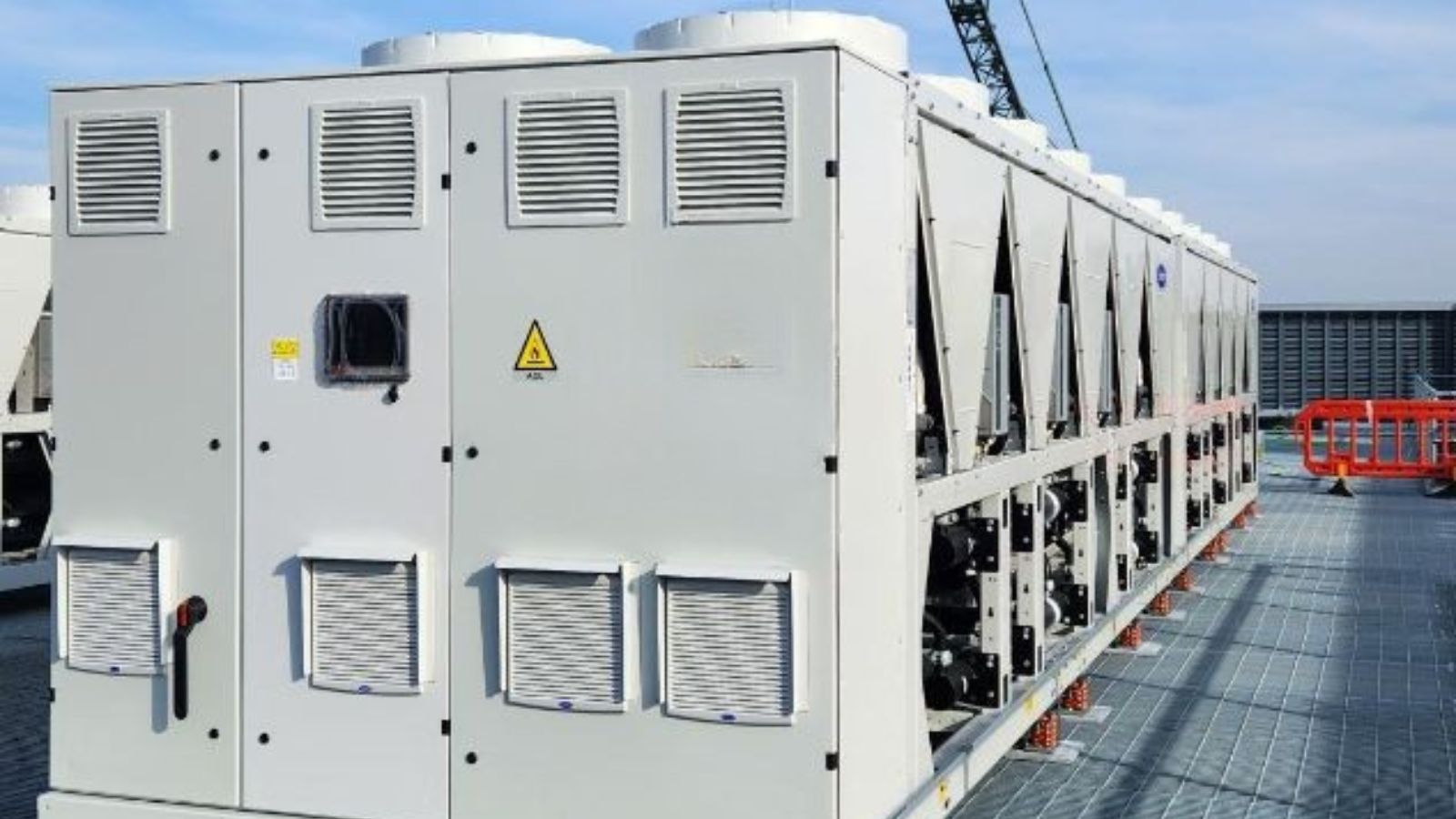 Colt DCS London 4 Data Centre Construction - Cooling Equipment