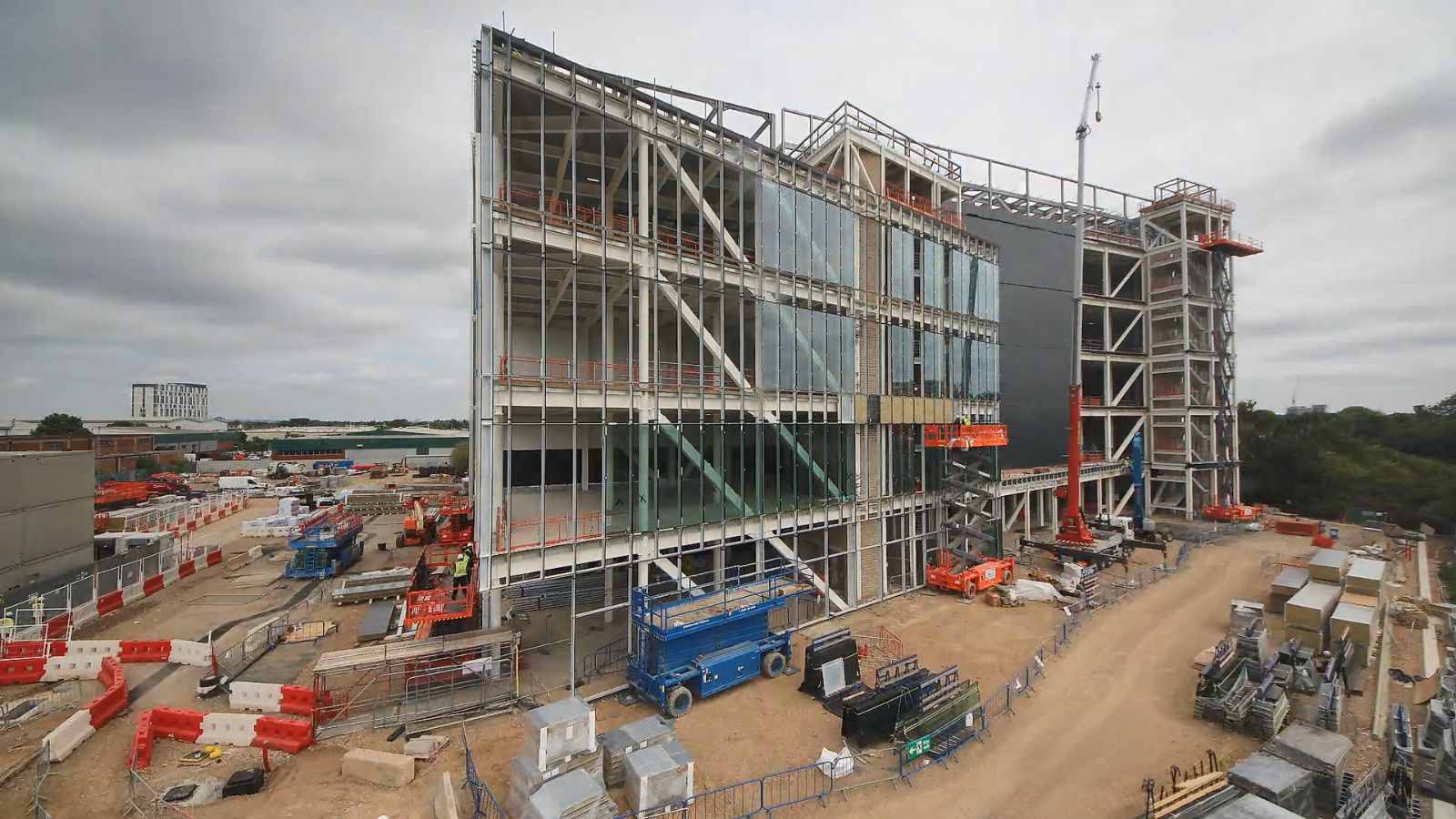 Colt DCS London 4 Data Centre Construction – Exterior Works