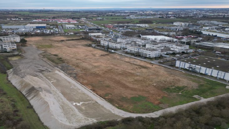 Colt DCS Frankfurt 4 and 5